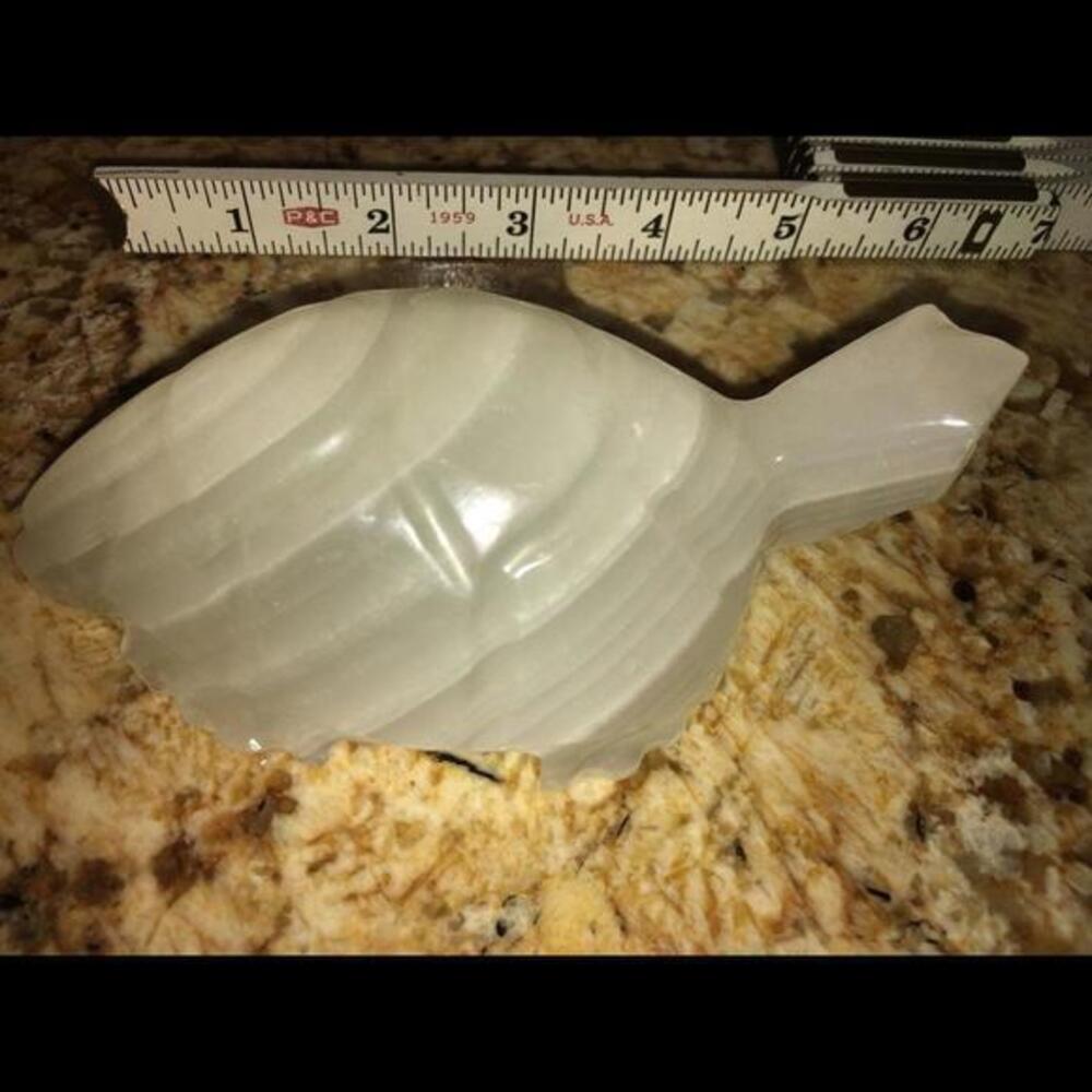 White Onyx/Marble/Stone Turtle Figurine/Paperweight